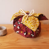 ☆新柄☆【猫と黄梅】お弁当袋になっちゃう!!ランチクロス【四角形】