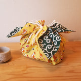 ☆新柄☆【柴犬イエローお弁当】お弁当袋になっちゃう!!ランチクロス【四角形】