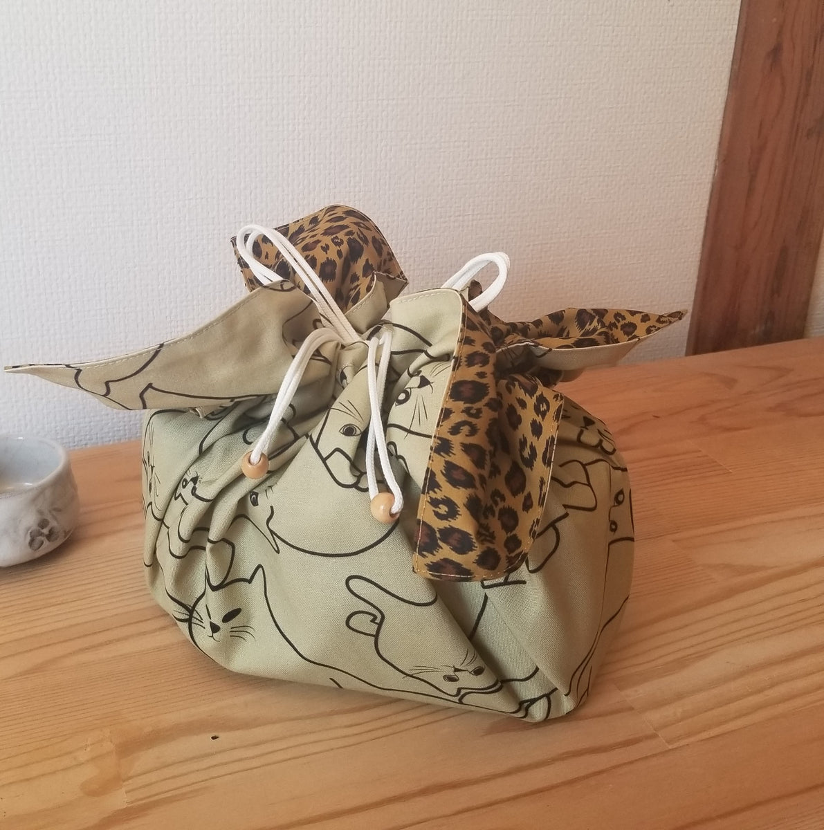 ねこまま　ファミリアチェック　お弁当袋　コップ袋　ランチマット　【2/3】 ランチクロス 保冷 通販 ランチラッパー お弁当包み ランチョン