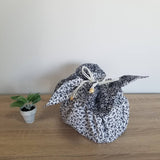 【紺地小花柄】お弁当袋になっちゃう!!ランチクロス【四角形】