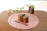 お弁当袋になっちゃう!!ランチクロス☆ シャンブレイ レッド 【丸形】chambrey red  Japanese bento place mat and bento bag  lunch cloth with wood bento box