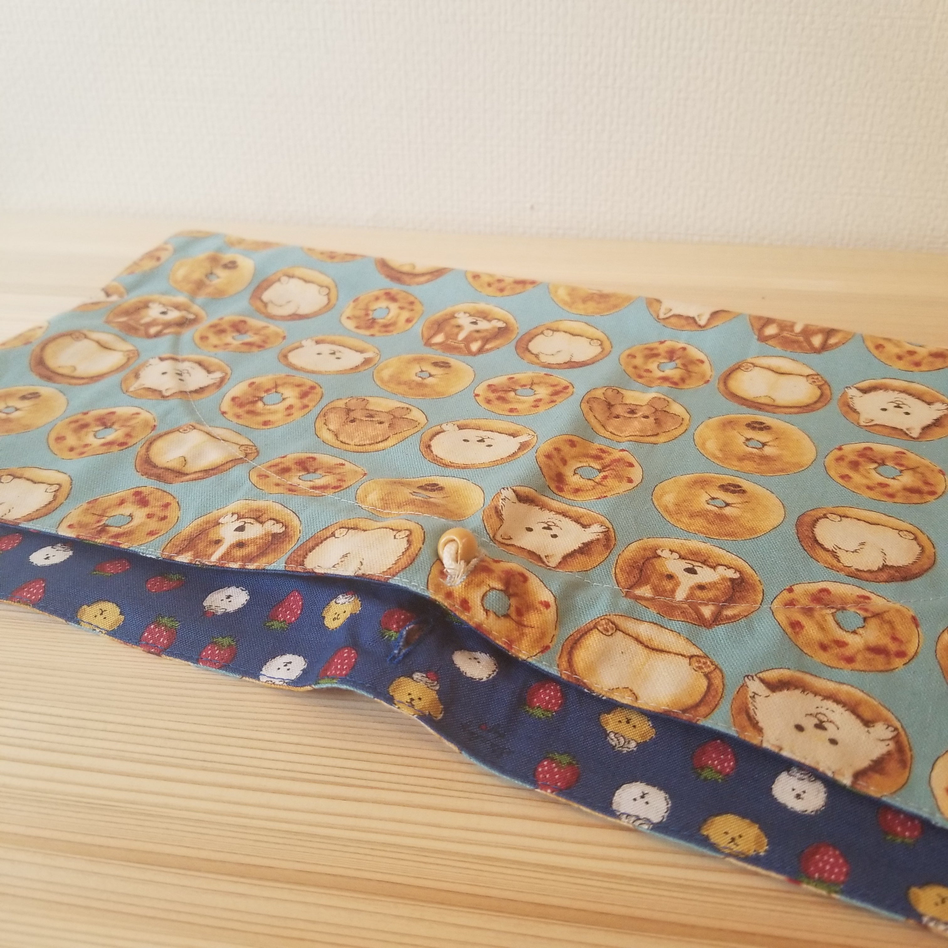 断捨離中mam♥様オーダーページ★ランチクロス★うさぎシルエット他☆40×60 ドーナツドッグブルー】お弁当袋になっちゃう！！ランチクロス